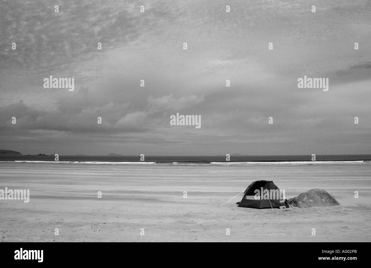 Sand shelter Black and White Stock Photos & Images - Alamy