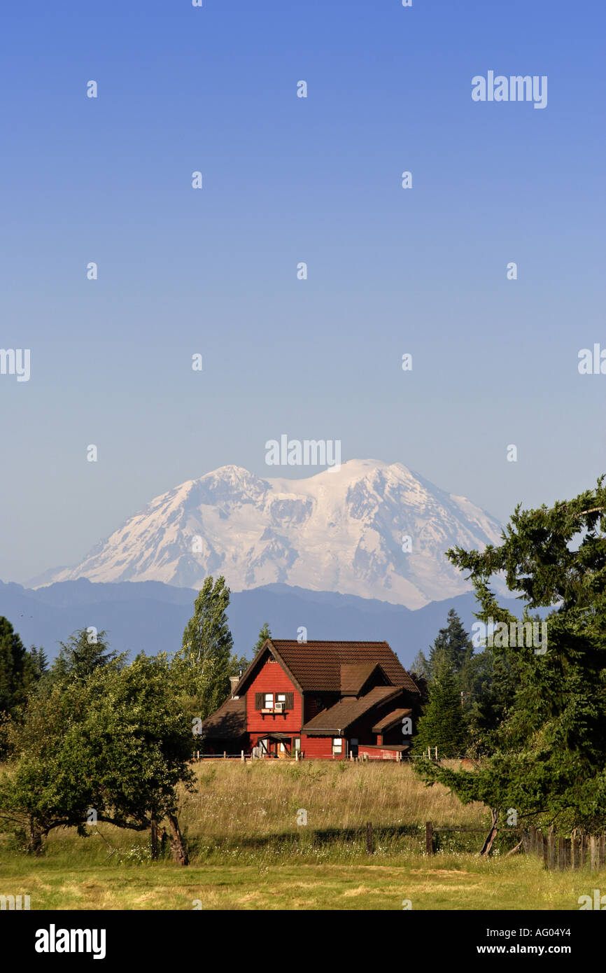 Mt washington summit house hi-res stock photography and images - Alamy