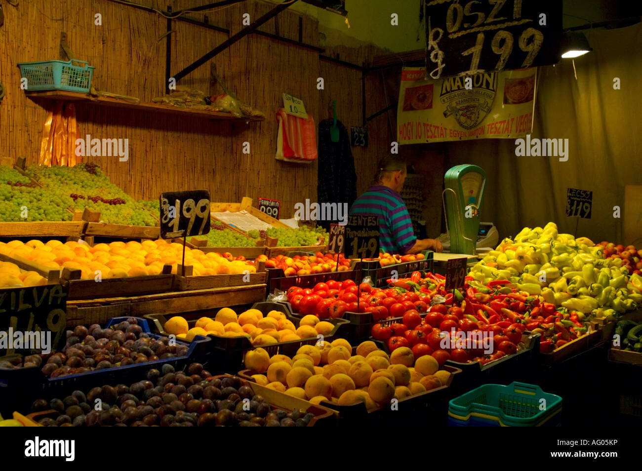 Hunyadi square market and budapest hi-res stock photography and images