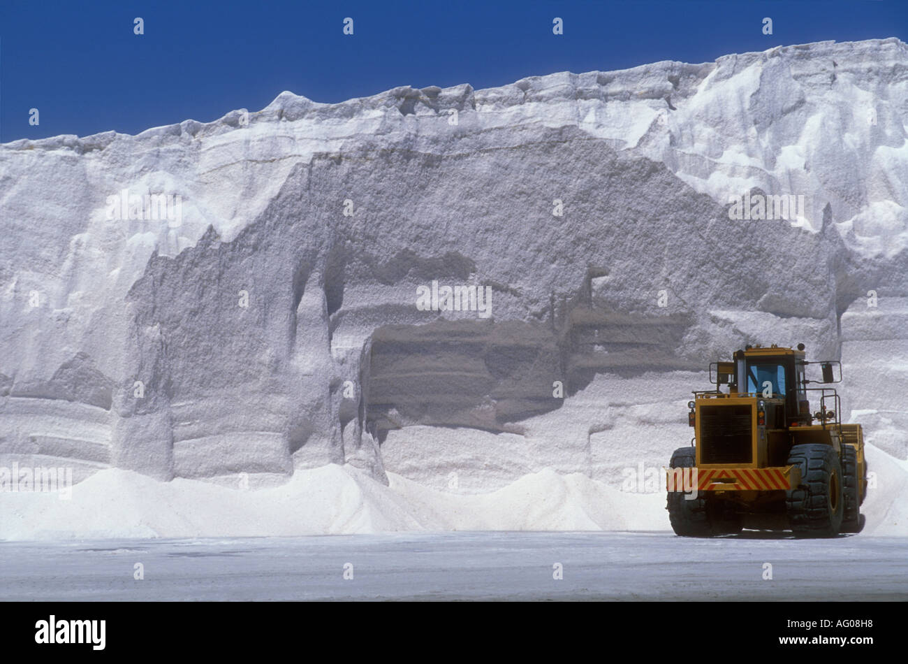 Salt mountain and digger , salt marsh of Walvis Bay Stock Photo - Alamy