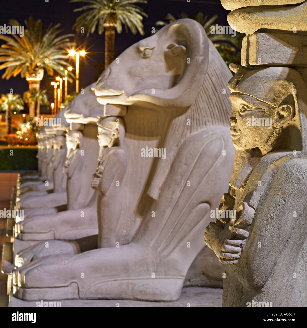 Egyptian sculptures, Las Vegas Stock Photo - Alamy