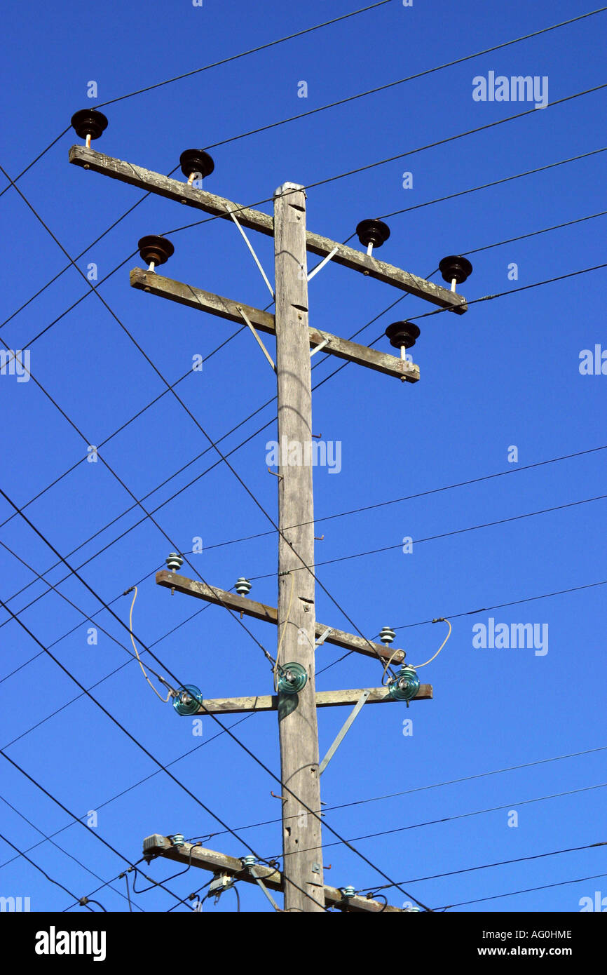 Electric cables on a street lamppost Stock Photo Alamy