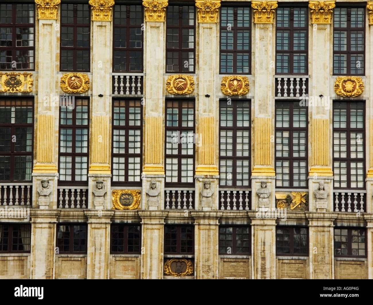 Brussels gold buildings hires stock photography and images Alamy