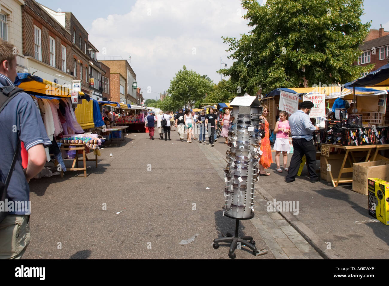 Market Day in St Albans Hertfordshire, Hertfordshire Herts England GB UK Stock Photo Alamy