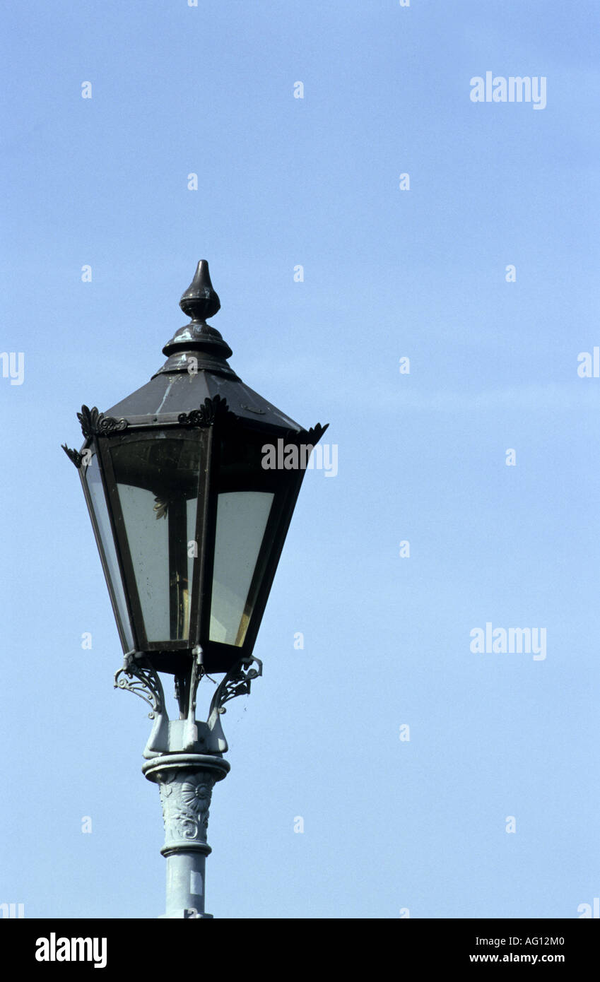 Stratford upon avon lamppost lamp post hires stock photography and