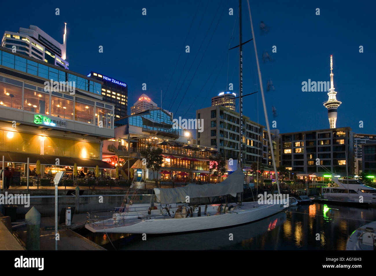 Auckland city nightlife hires stock photography and images Alamy