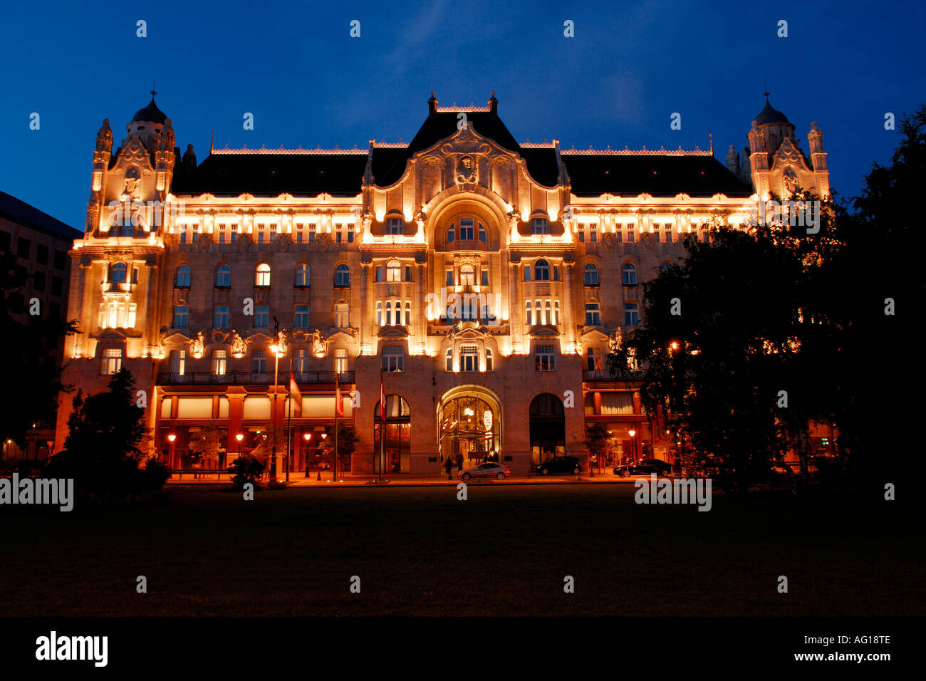 Gresham Palace Budapest Hungary Stock Photo