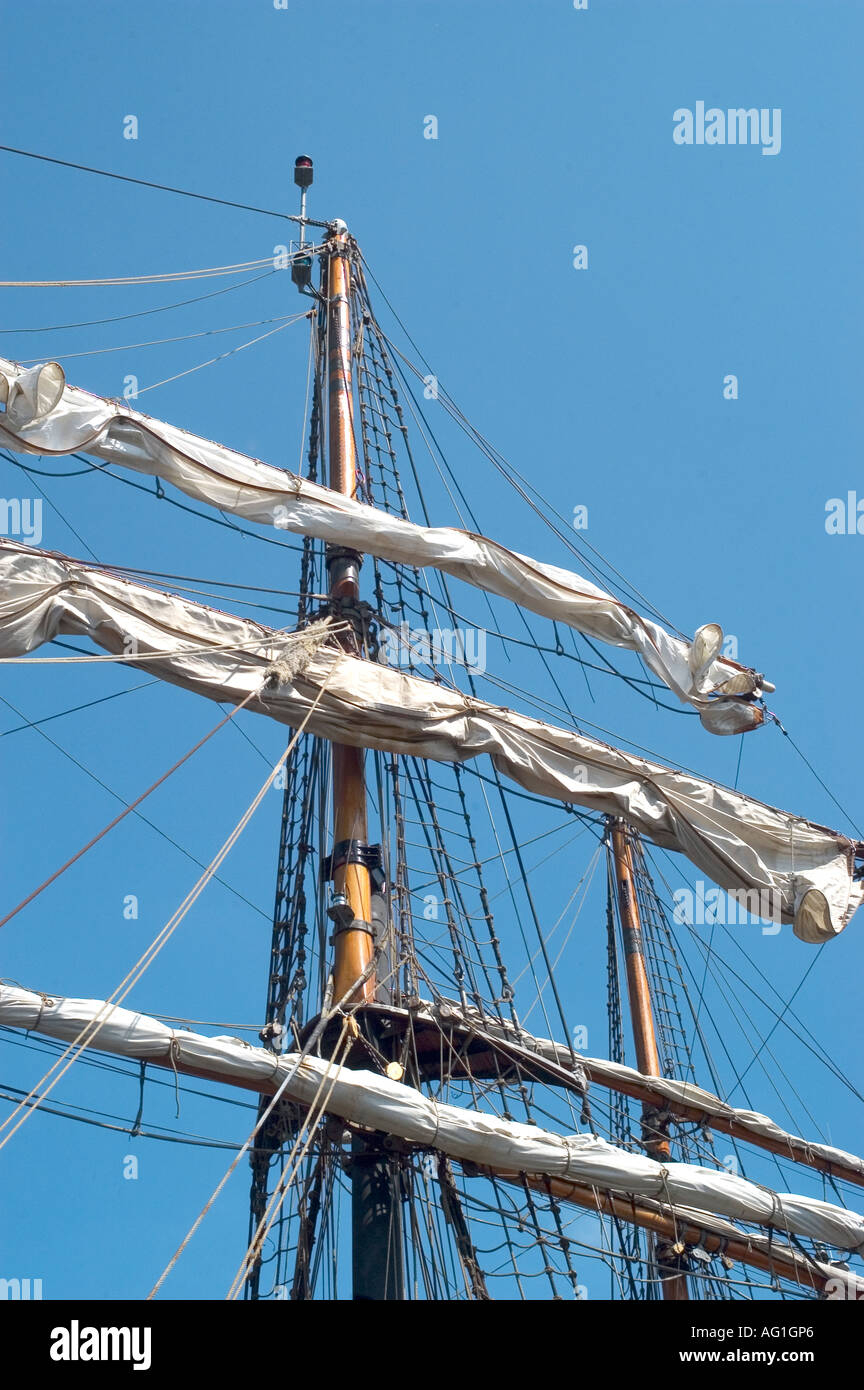 sailing ship rigging Stock Photo Alamy