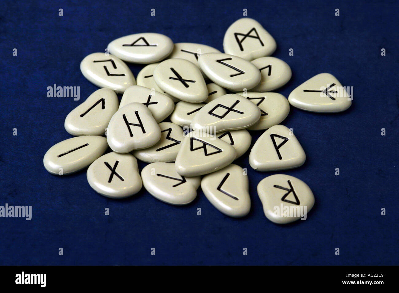 Rune stones hi-res stock photography and images - Alamy