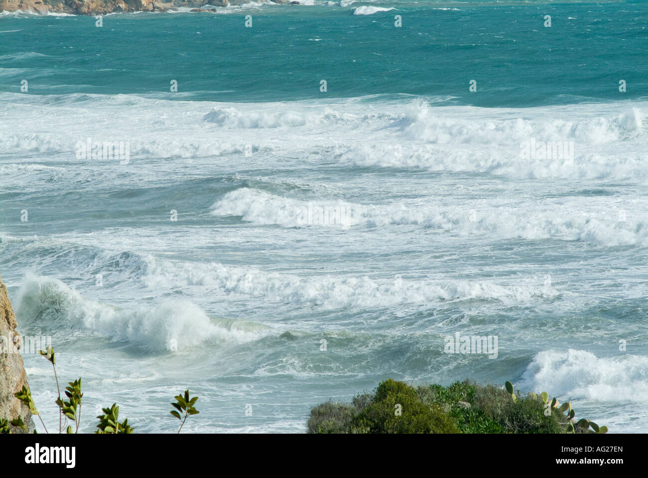 Ferocious waves hi-res stock photography and images - Alamy