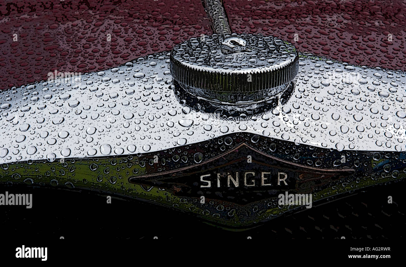 Singer Junior Radiator Singer car badge hi-res stock photography and images - Alamy