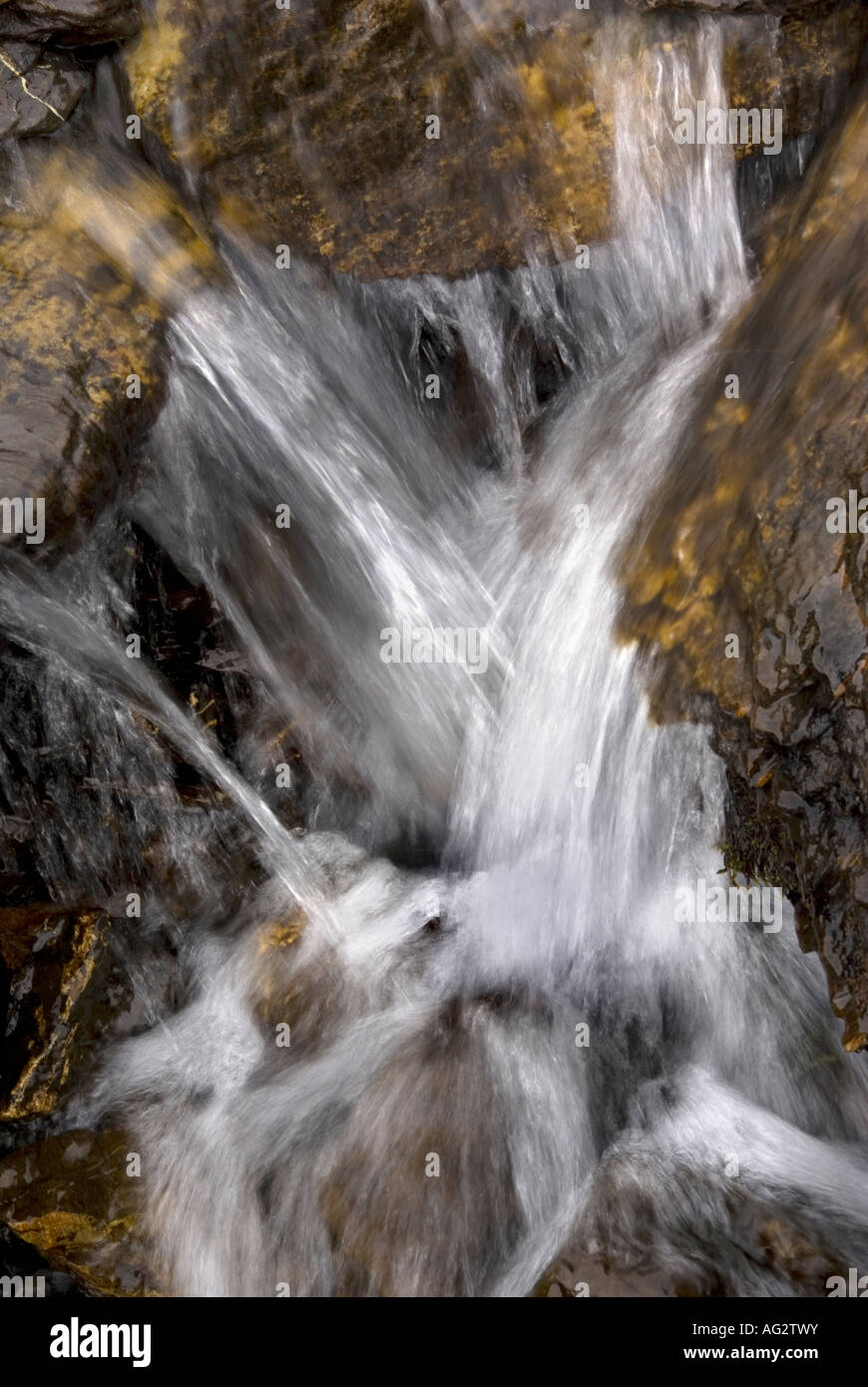 Fresh clean mountain water flow hi-res stock photography and images - Alamy