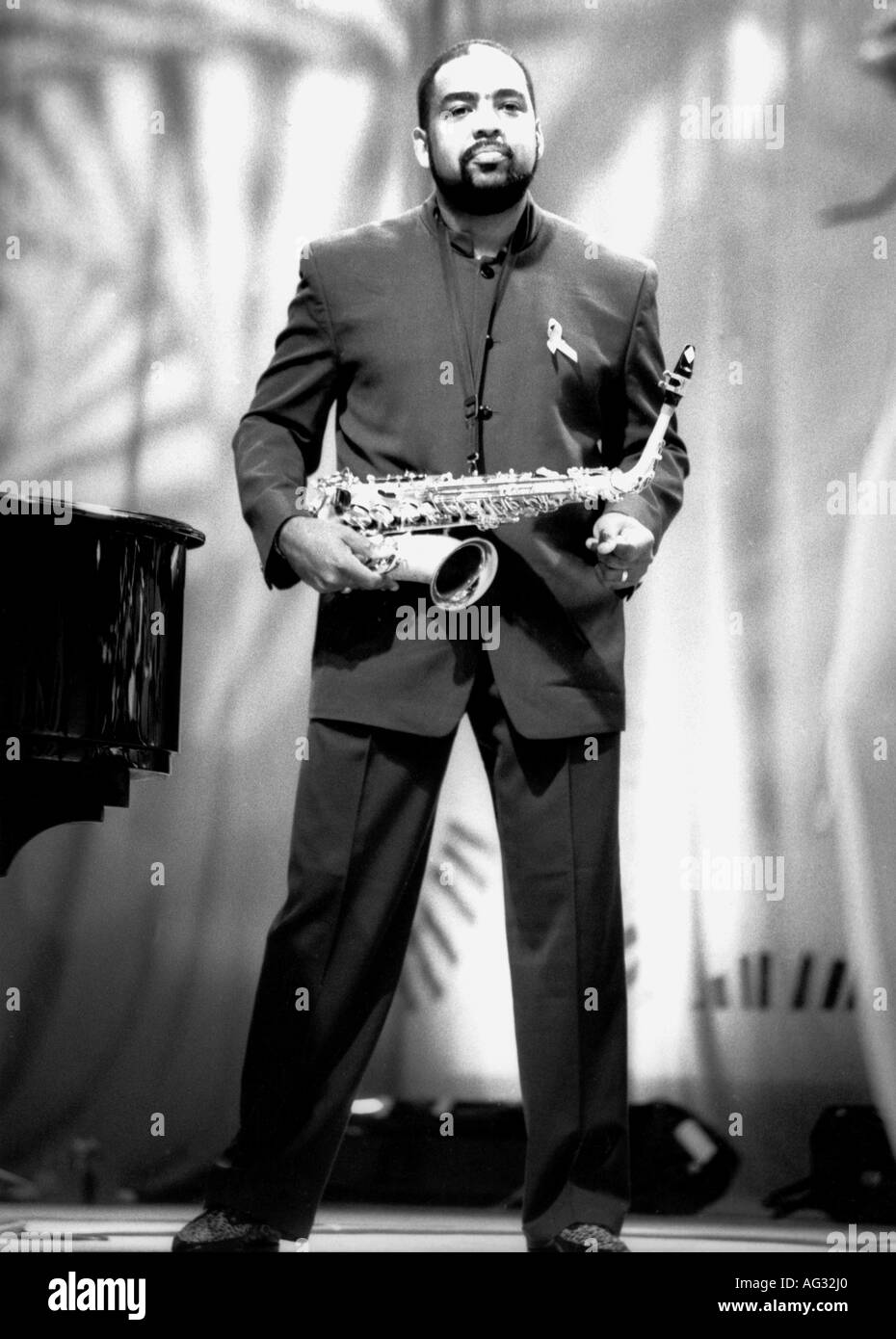 Albright, Gerald, * 1957, American musician (Jazz), with saxophone, full length, live performance, Montreux Jazz Festival, July 1993, Stock Photo