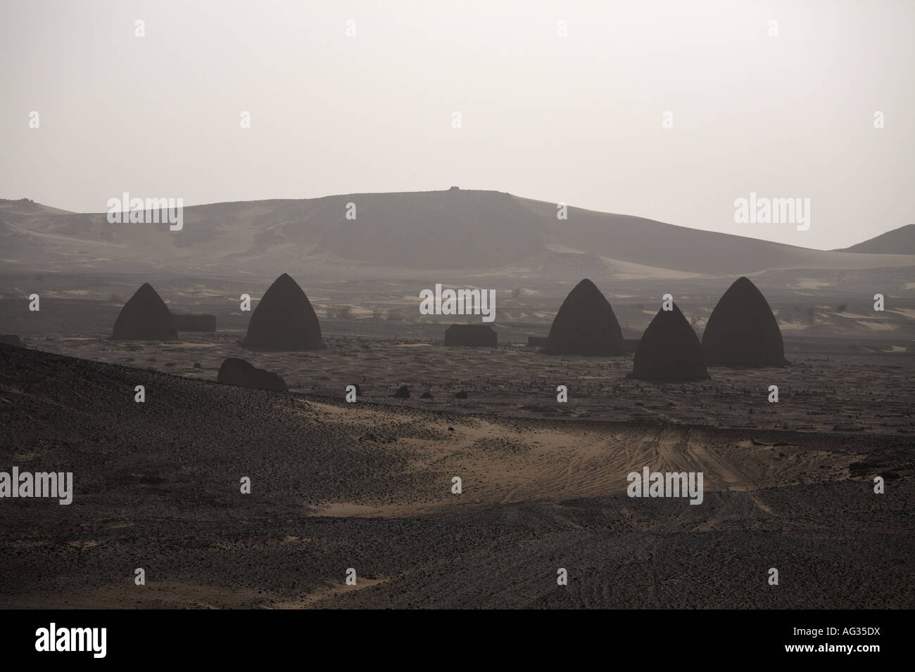 Beehive tombs at the cemetary of Old Dongola, Sudan Stock Photo