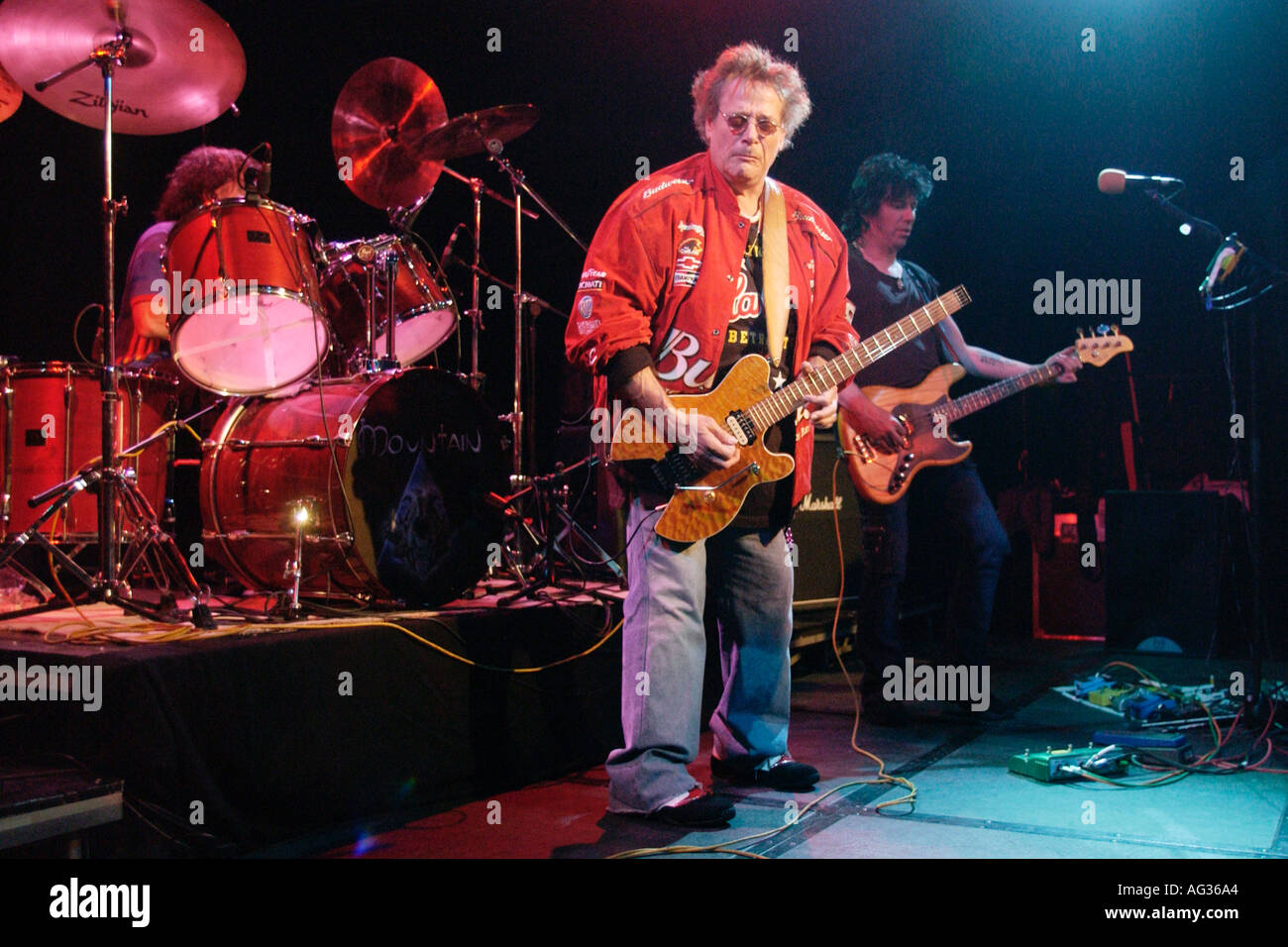 Rock guitar psychedelic hires stock photography and images Alamy