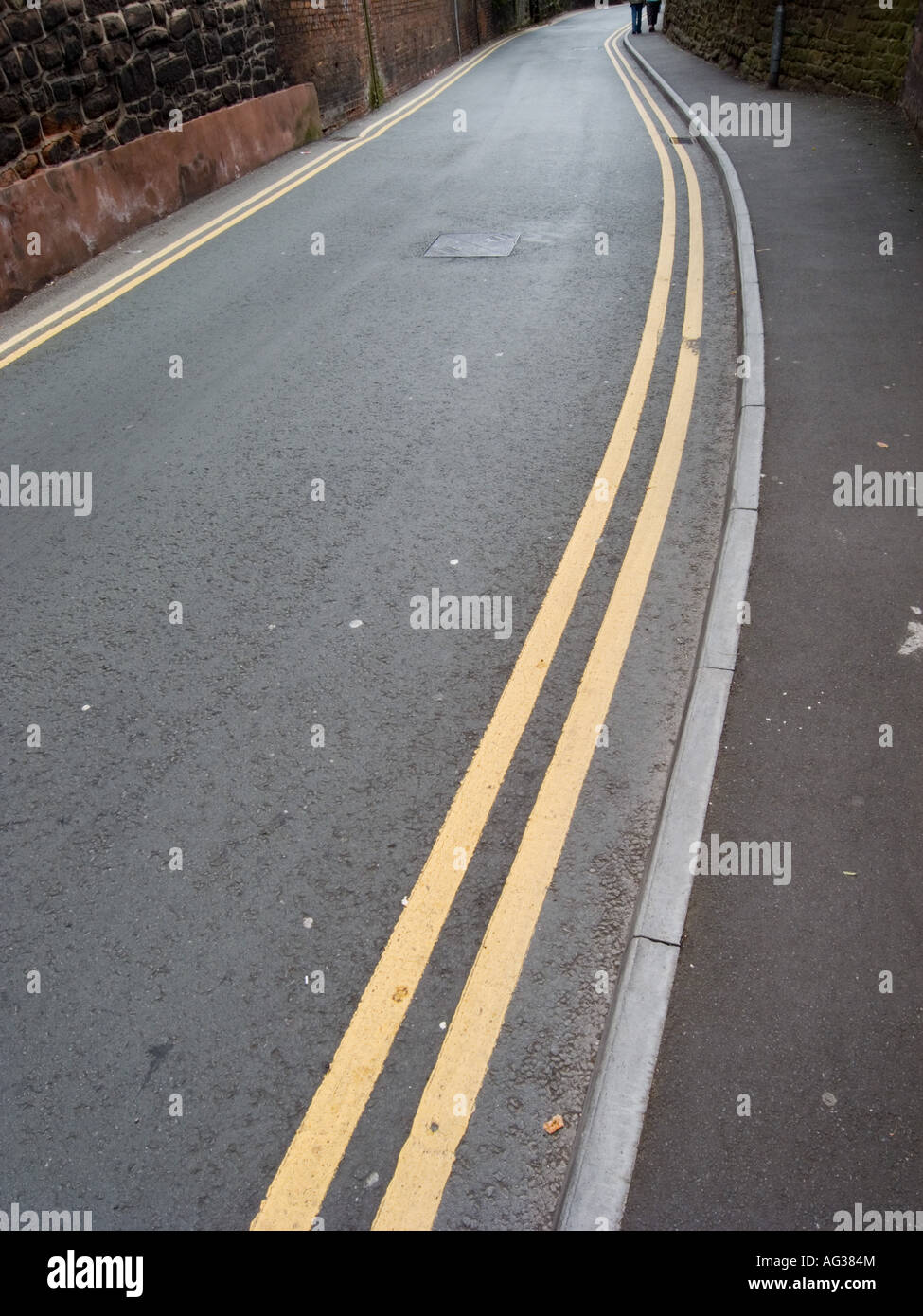 Double yellow lines Stock Photo Alamy