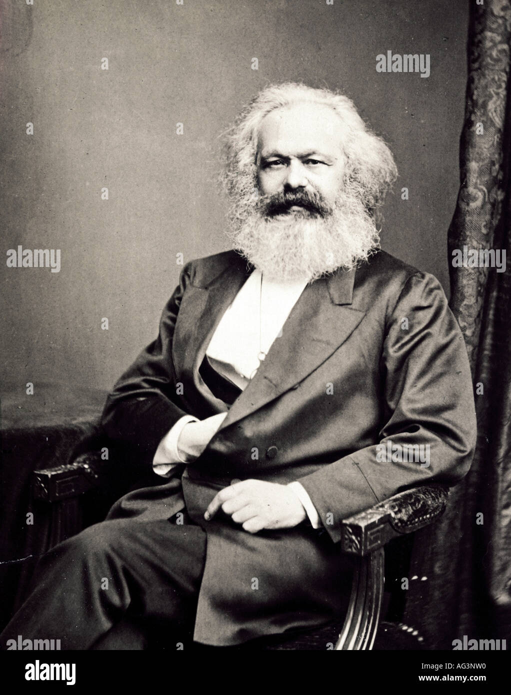 Marx, Karl, 5.5.1818 - 14.3.1883, German philosopher, half length, sitting, photograph by Mayall, London, 3.12.1881, Karl-Marx-Museum, Trier, communism, marxism, 19th century, , Stock Photo