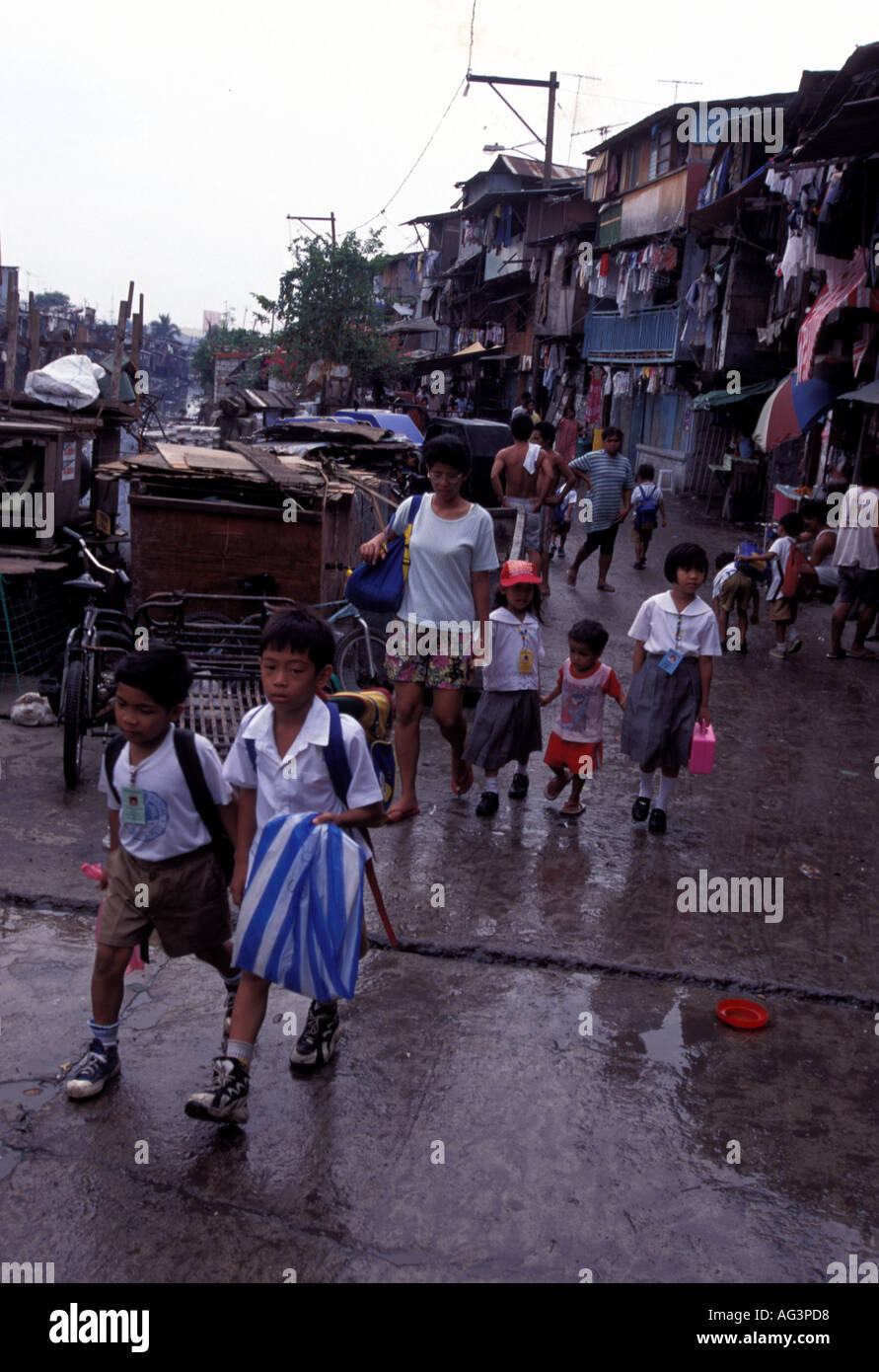 Philippines smoky mountain rubbish dump hires stock photography and