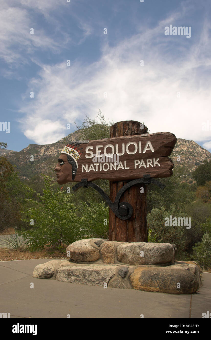 Ash Mountain entrance, Sequoia National Park, California, USA Stock Photo Alamy