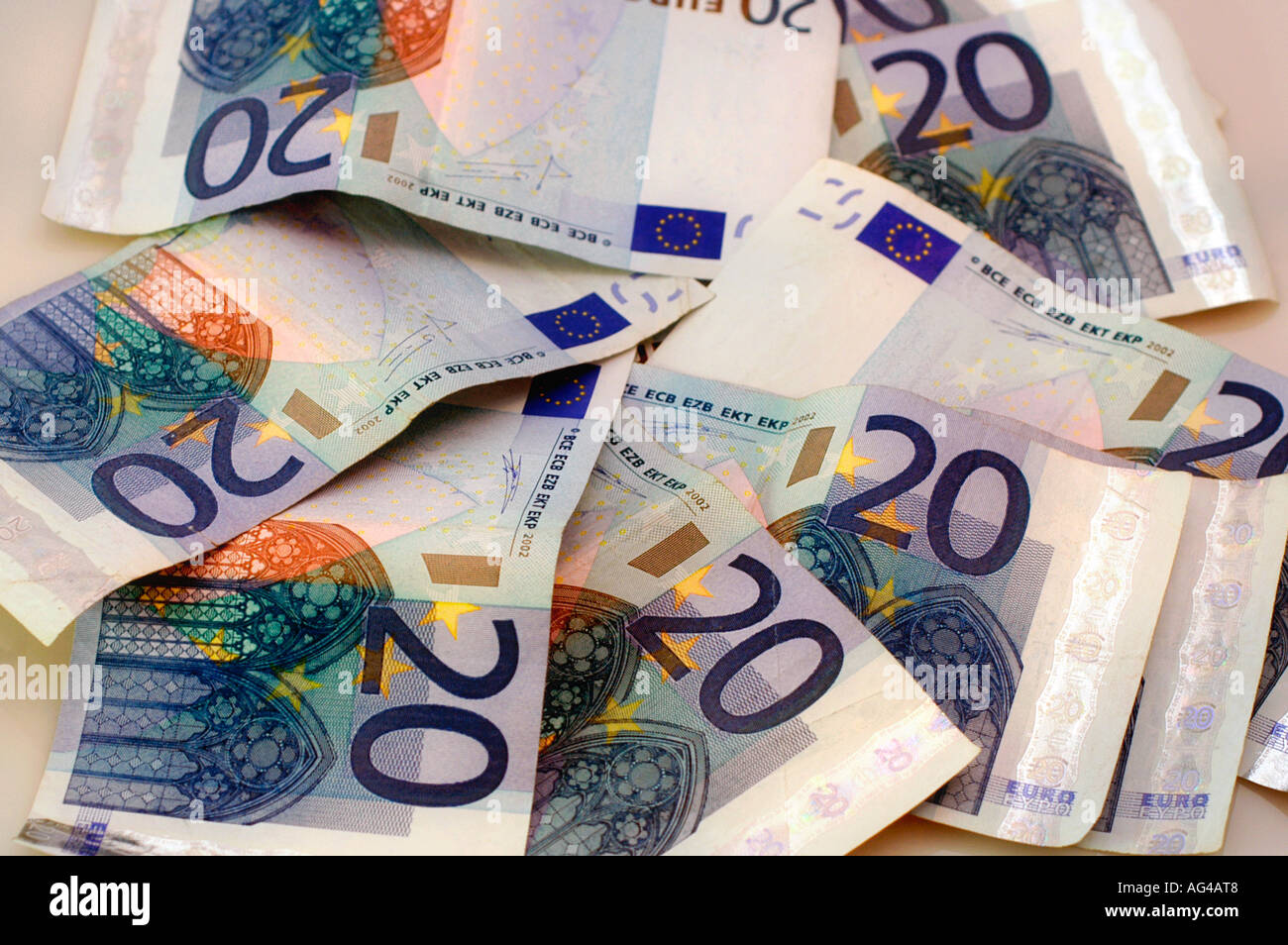 Twenty Euro bills Stock Photo - Alamy