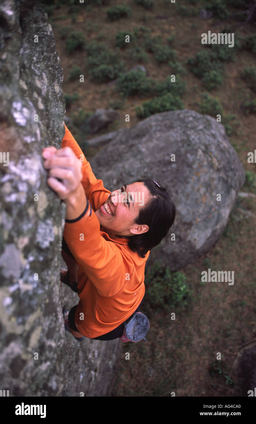 Asian girl rock climbing hi-res stock photography and images - Alamy