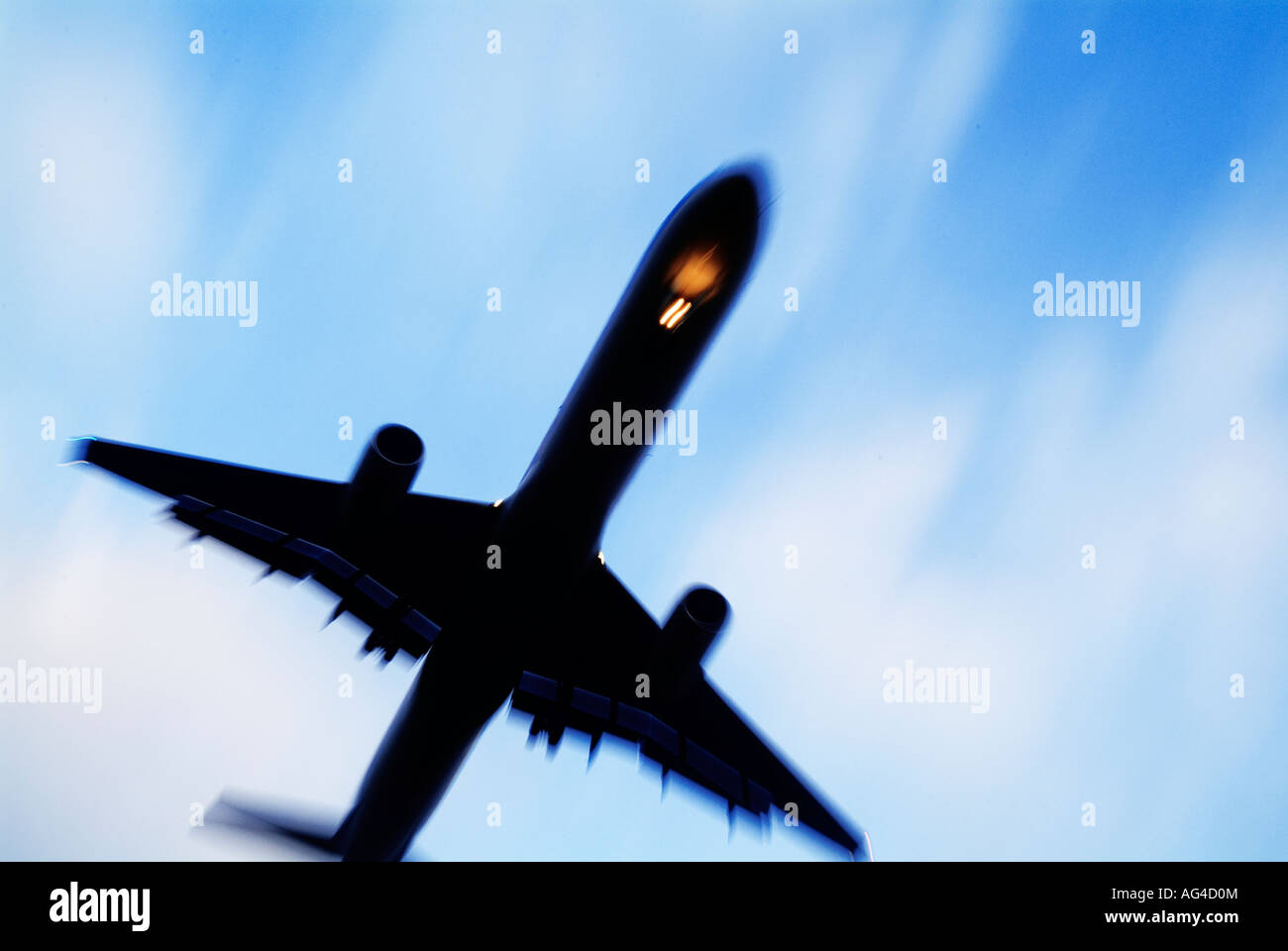 Airliner at Manchester Airport Stock Photo - Alamy