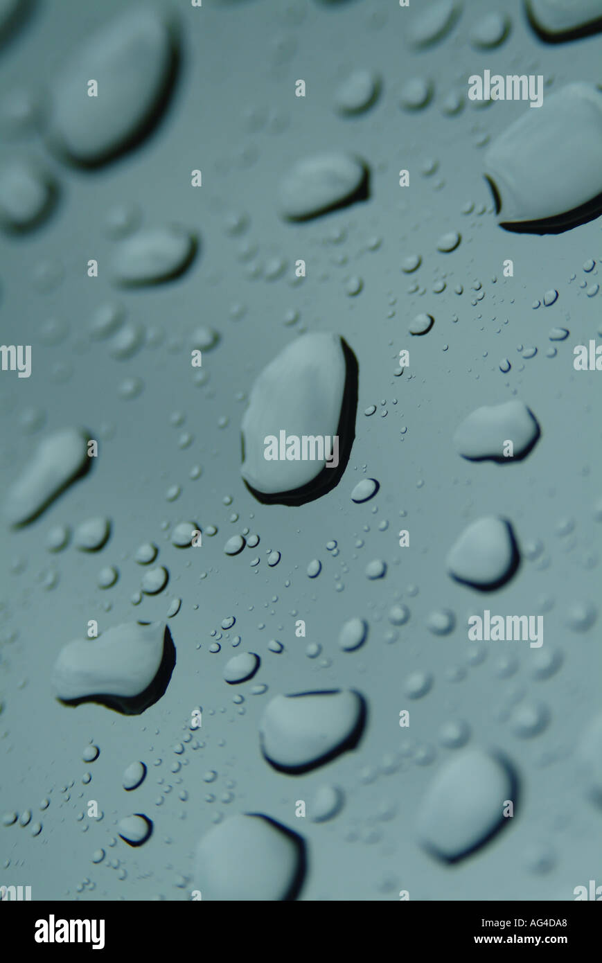 water droplet drop dribble splat surface tension h20 meniscus mercury