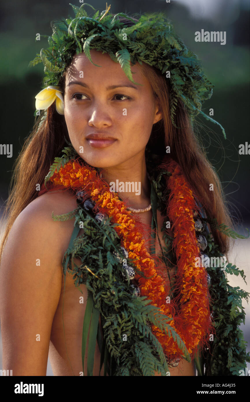 Classify hawaiian woman