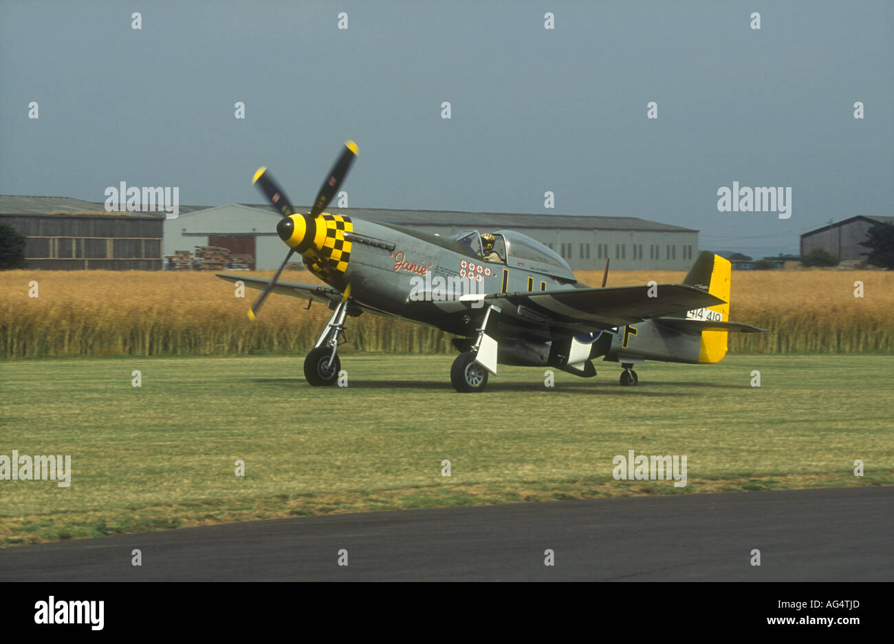 North American P-51D Mustang G-MSTG 414419 LH-F 'Janey'  taxiing at Breighton Airfield Stock Photo