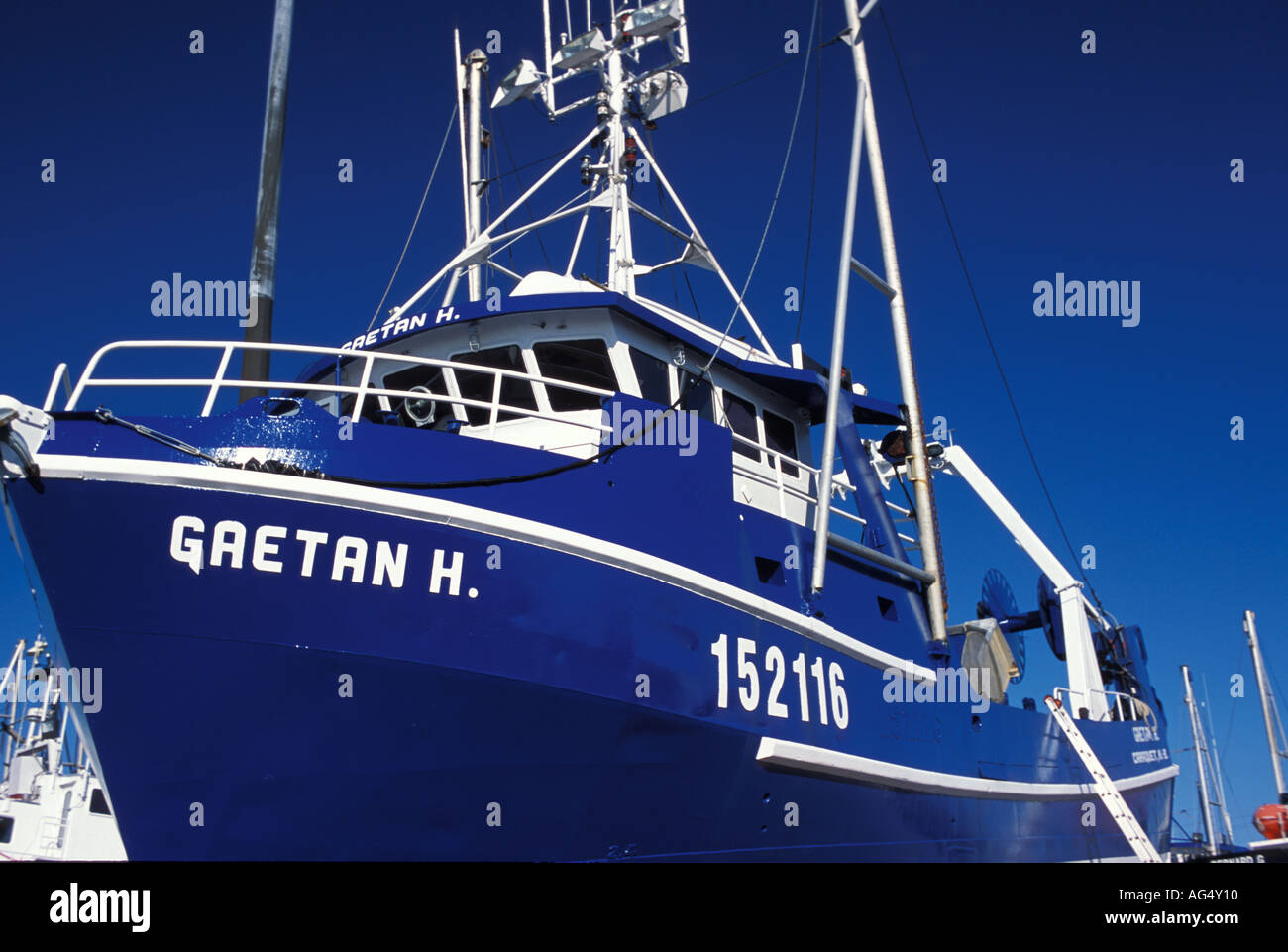 Crab fishing boats in Shippagan New Brunswick Stock Photo Alamy