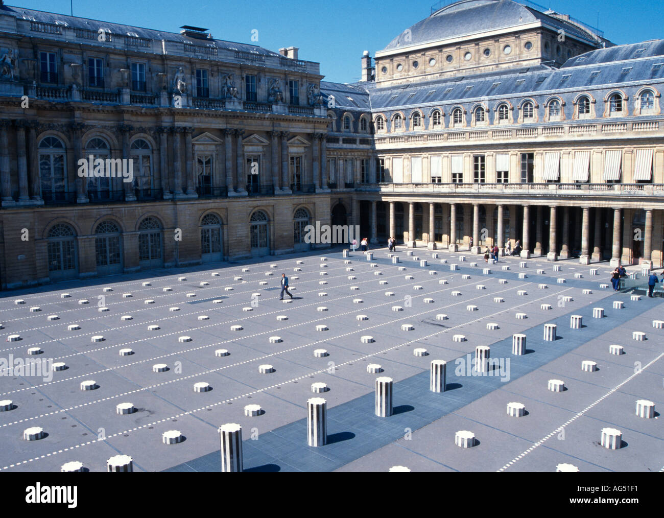 Colonnes de Buren by Daniel Buren sculptures in the courtyard of the Palais  Royal Paris France Stock Photo - Alamy