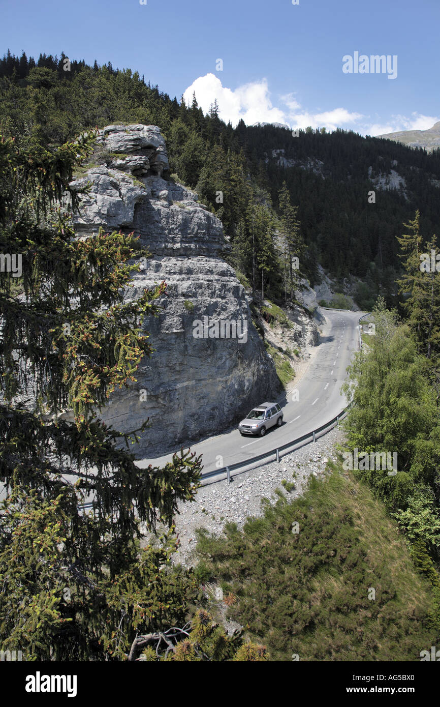 Vertical shot curved road hi-res stock photography and images - Alamy
