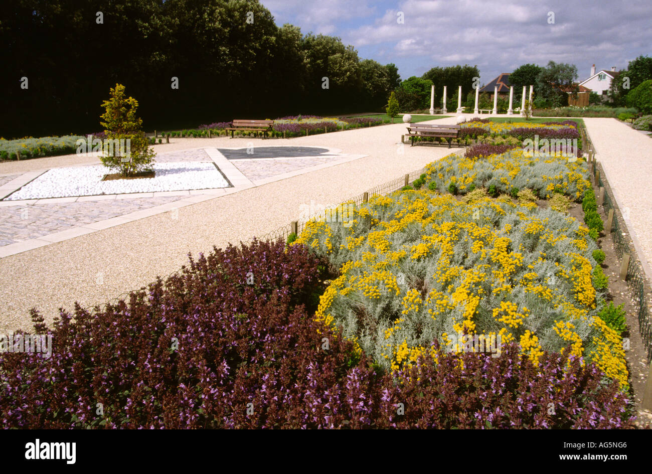 cliff gardens hires stock photography and images Alamy