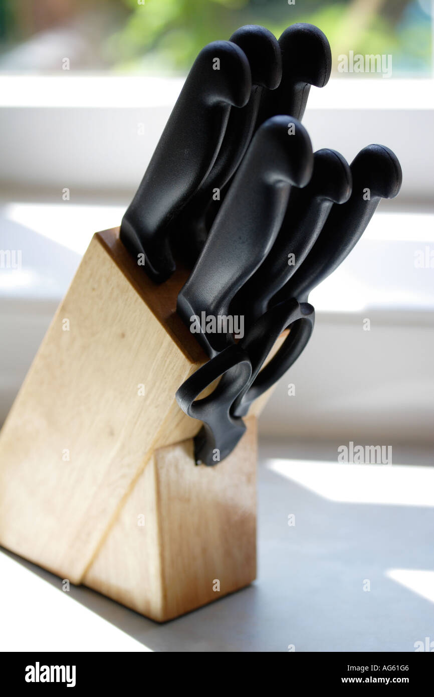 Block of kitchen knives Stock Photo Alamy