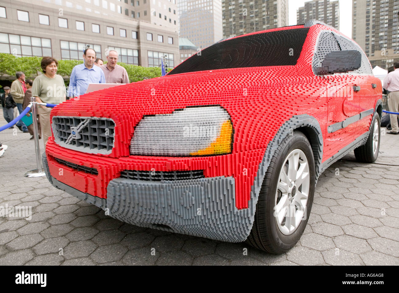 Full scale Volvo XC90 car replica made of Lego on display in New York Stock  Photo - Alamy