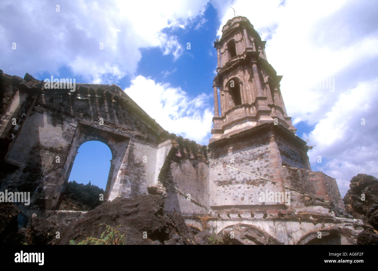 The ruined church in San Juan Parangaricutiro in a lava field from eruption of Volcan Paricutin in Michoacan Mexico Stock Photo