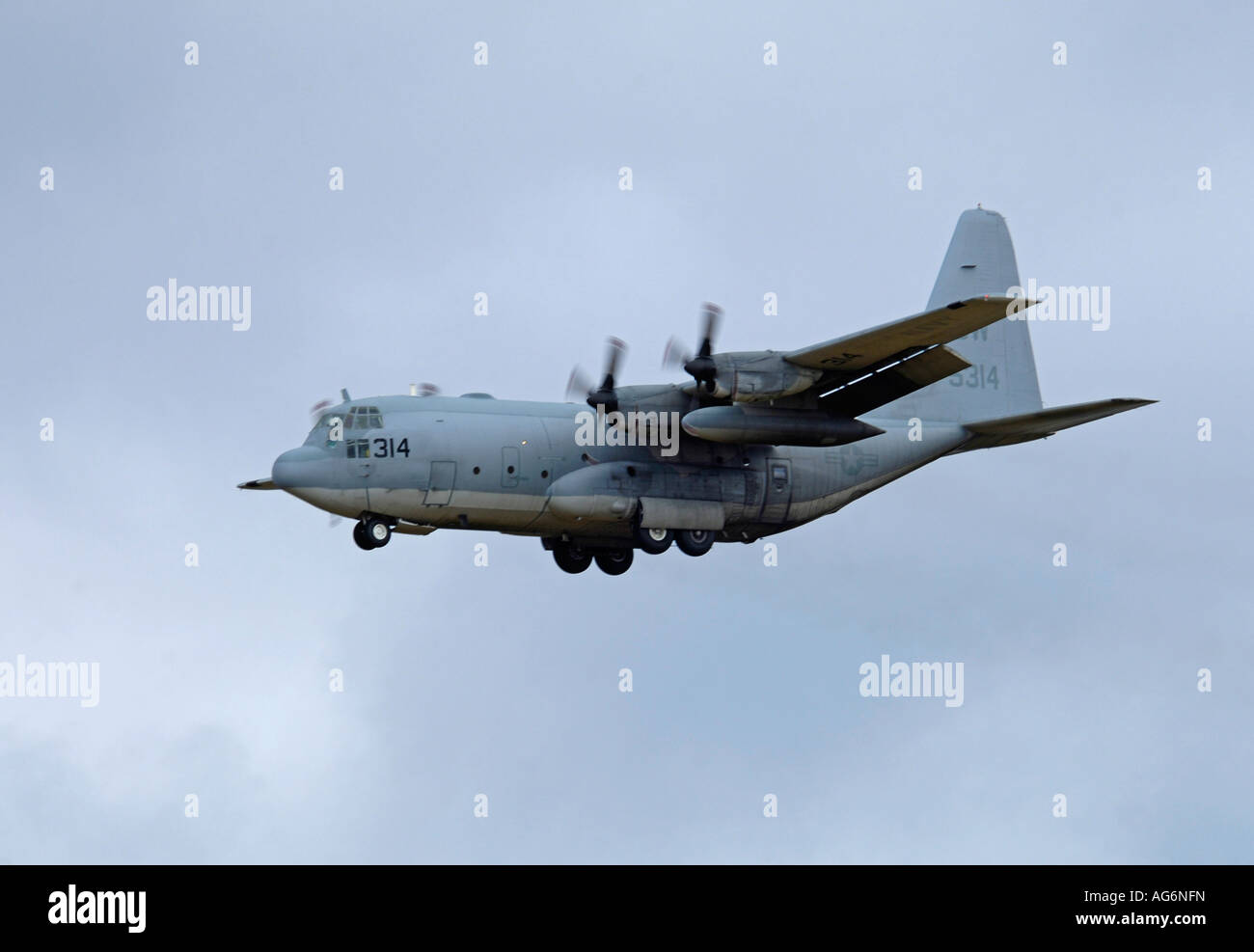 USA - Navy Lockheed C-130T Hercules (L-382 Stock Photo - Alamy