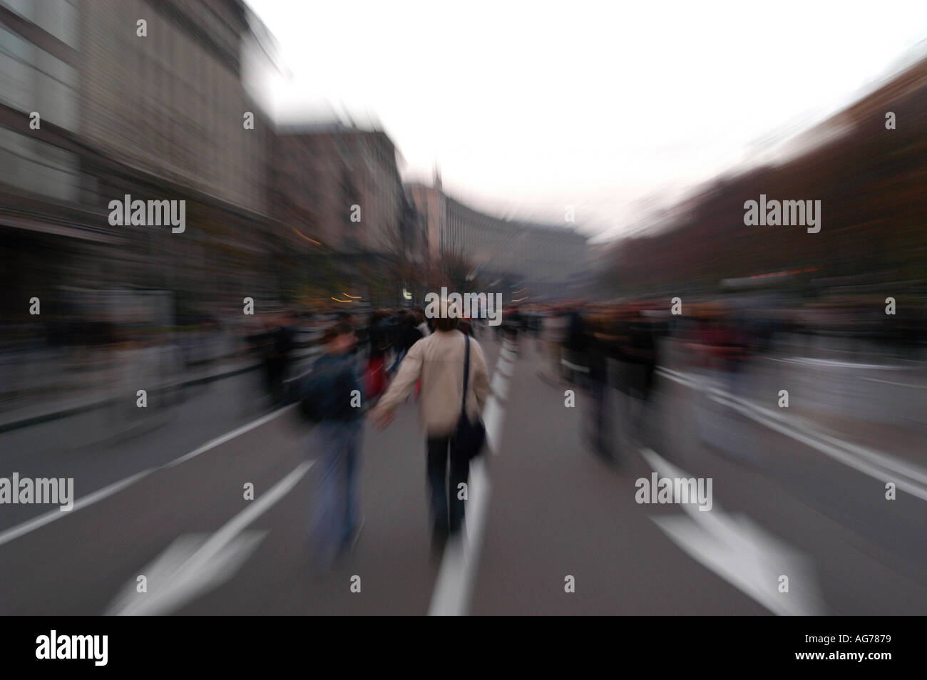 Street crowd motion blur hi-res stock photography and images - Alamy