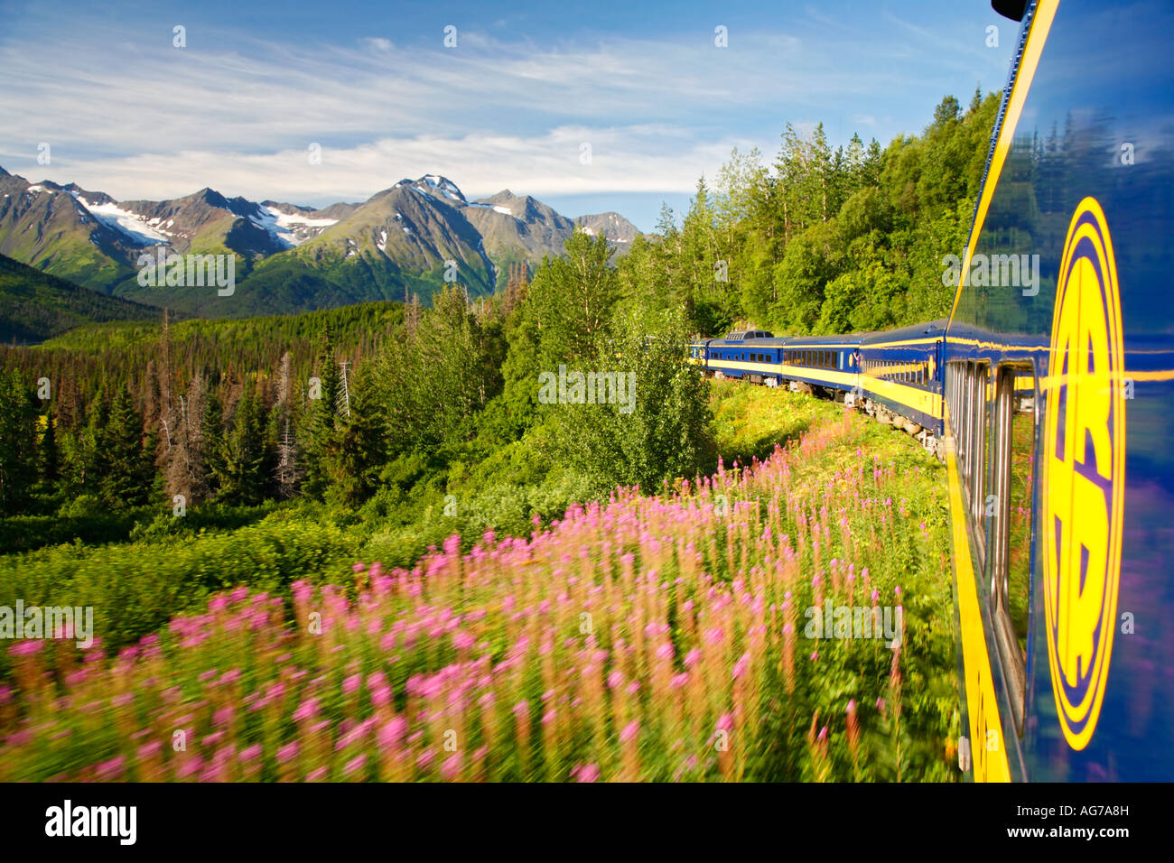Alaska railroad anchorage to seward hi-res stock photography and images ...