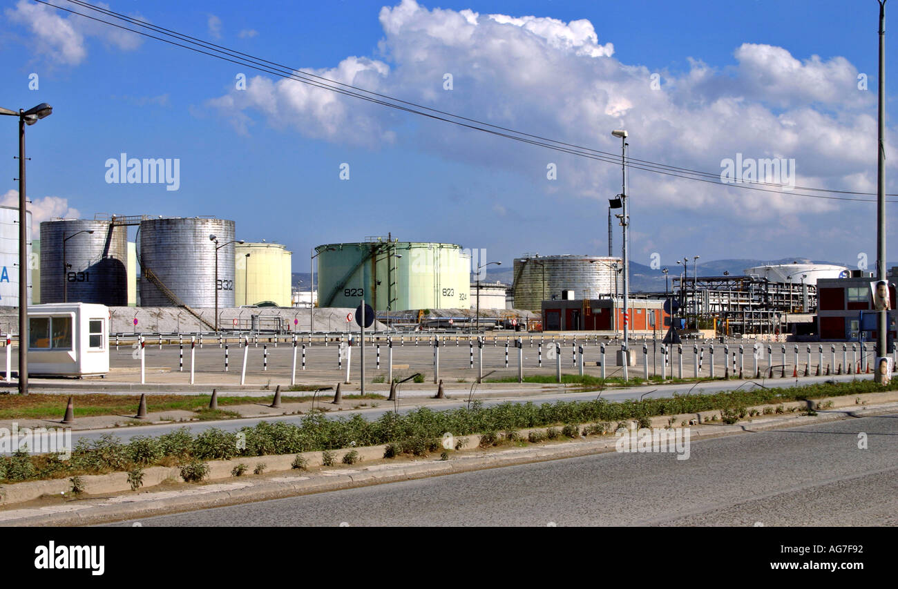 Hellenic petroleum hires stock photography and images Alamy