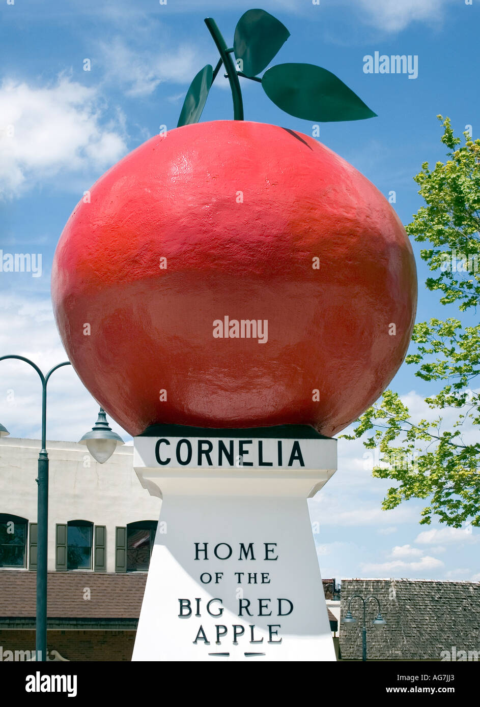 Welcome to Cornelia home of the big red apple in Georgia Stock Photo