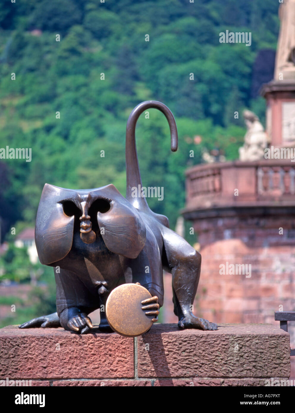 Bronze monkey statue hires stock photography and images Alamy