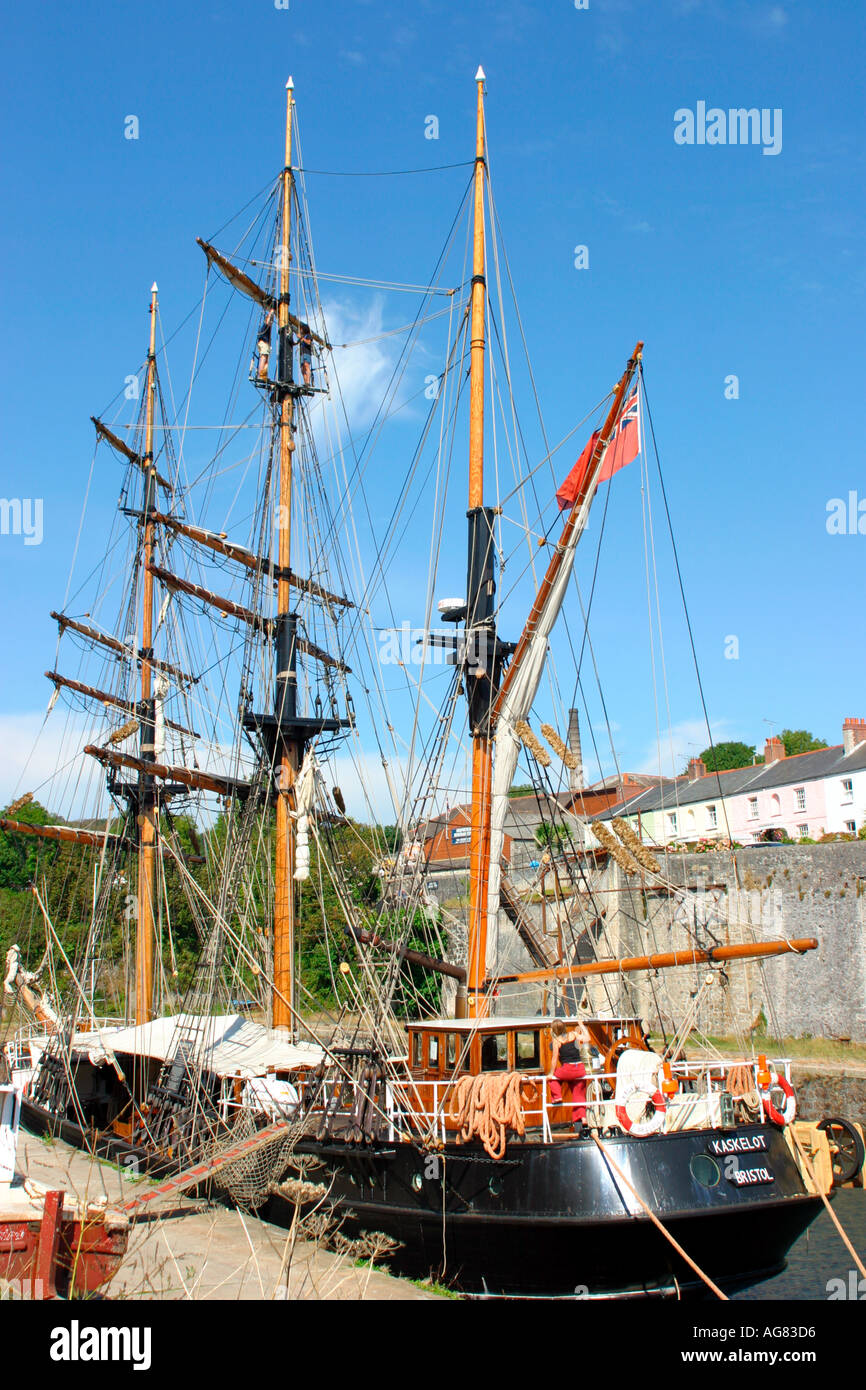 a tall ship no property release Stock Photo