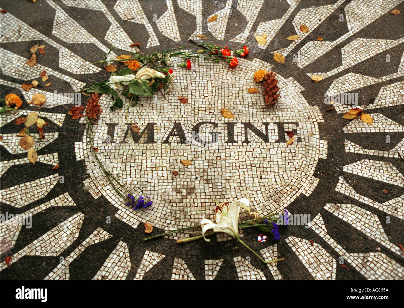 John Lennon s Imagine memorial Central park New York City USA Stock Photo