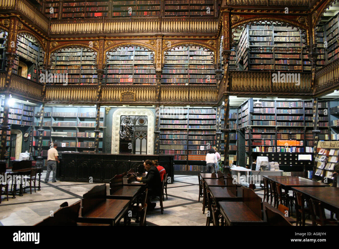 Real de leitura Portugues, Portuguese Royal