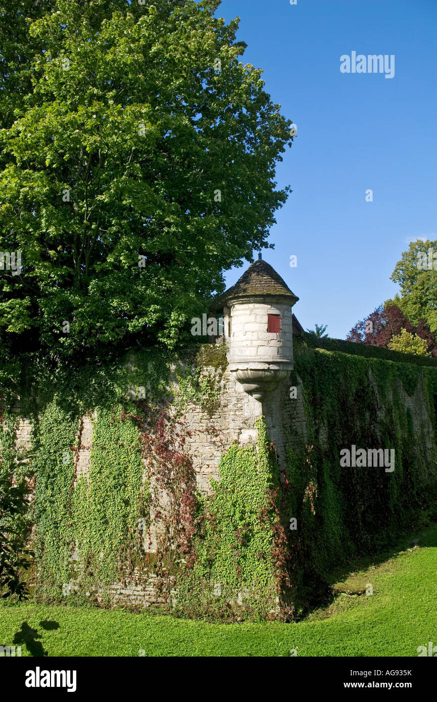 Beaune france rampart hi-res stock photography and images - Alamy