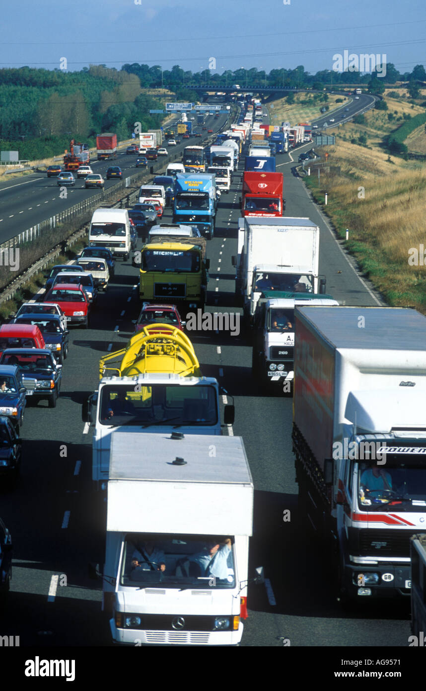 Slow traffic on m6 motorway hi-res stock photography and images - Alamy
