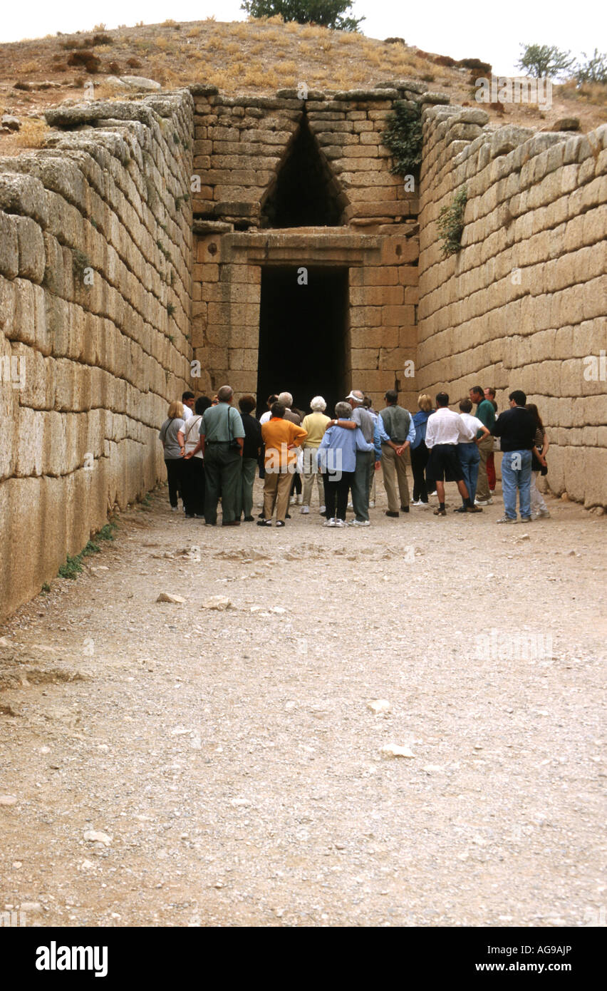 Tomb of agamemnon hi-res stock photography and images - Alamy