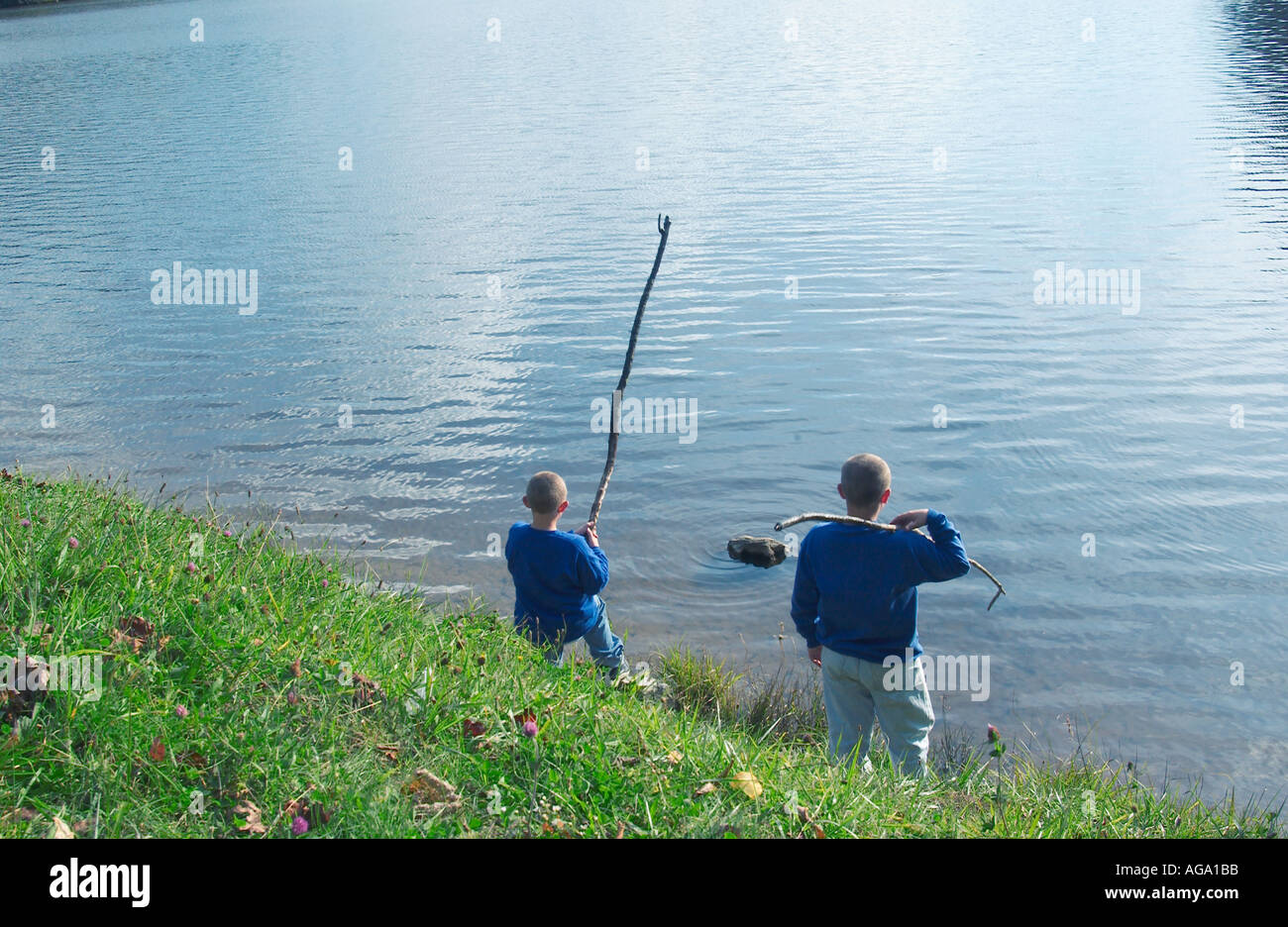 Young children fishing hi-res stock photography and images - Page 19 - Alamy