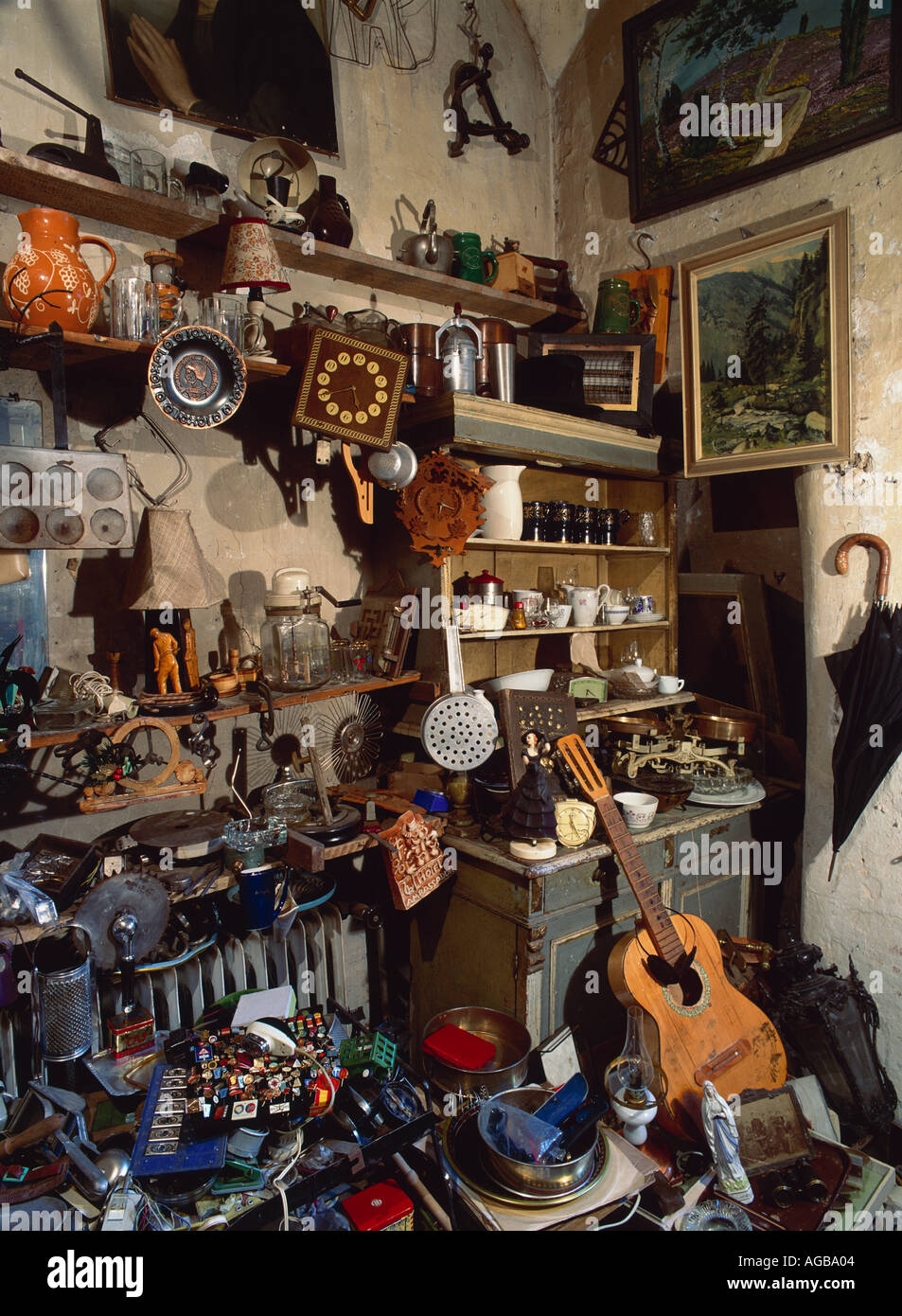 A privately owned Junk shop in Prague the only one to survive the Communist  period Stock Photo - Alamy